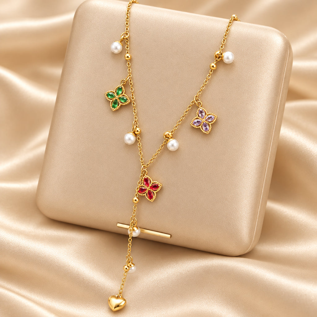 Collier Pendentif Fleur en Zircons — BySka