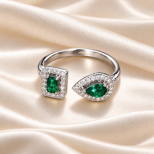 Bague Élia argentée verte sur satin